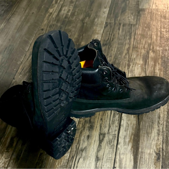 Timberland Bootd - Picture 2 of 4